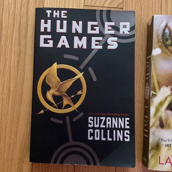 Books!! 7$ each or $25 for bundle!! - Picture 2 of 6